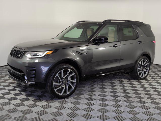 new 2025 Land Rover Discovery car, priced at $76,728