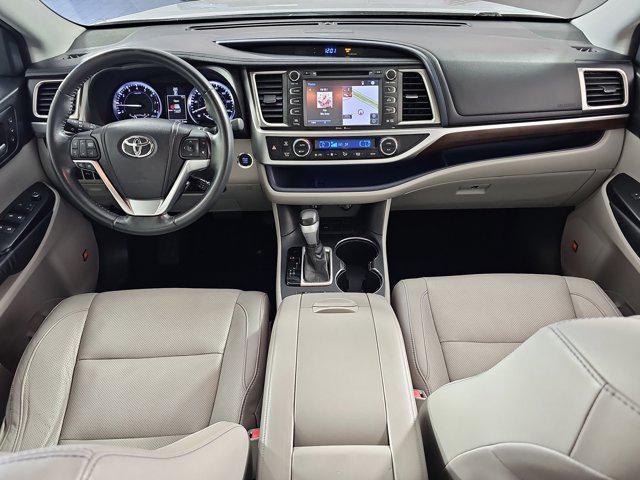 used 2014 Toyota Highlander car, priced at $12,999