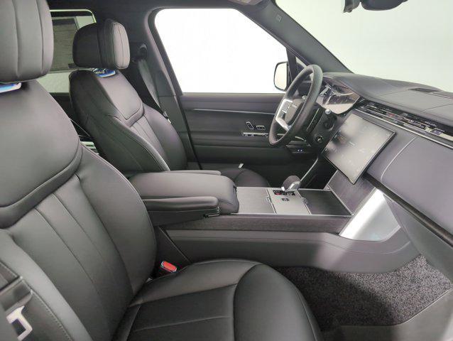 new 2025 Land Rover Range Rover car, priced at $161,550