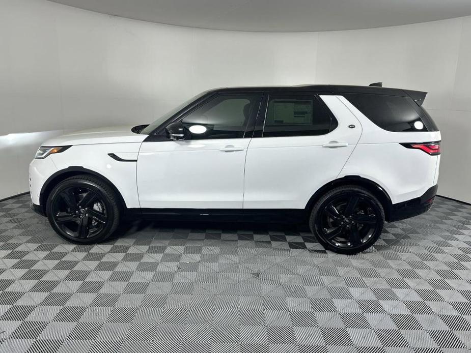 new 2024 Land Rover Discovery car, priced at $72,308