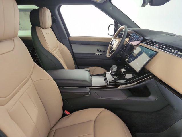 new 2025 Land Rover Range Rover Sport car, priced at $119,640
