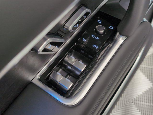 new 2025 Land Rover Range Rover car, priced at $125,530