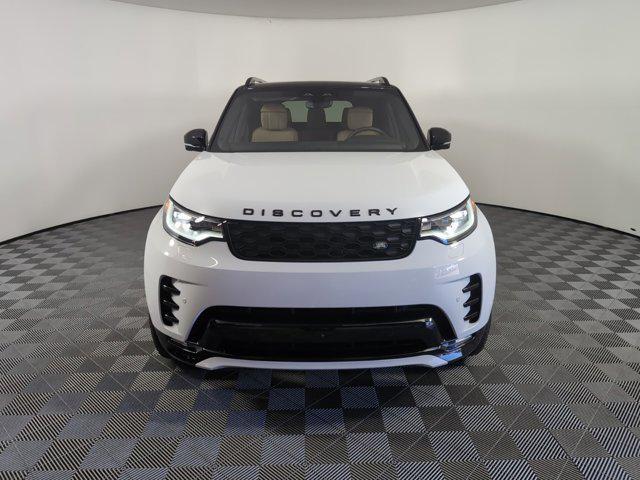 new 2025 Land Rover Discovery car, priced at $80,525