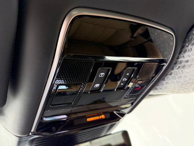 new 2025 Land Rover Range Rover car, priced at $186,105