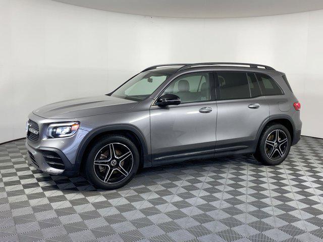 used 2022 Mercedes-Benz GLB 250 car, priced at $29,498