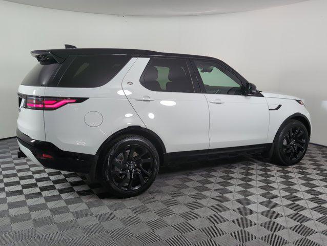 new 2025 Land Rover Discovery car, priced at $72,243