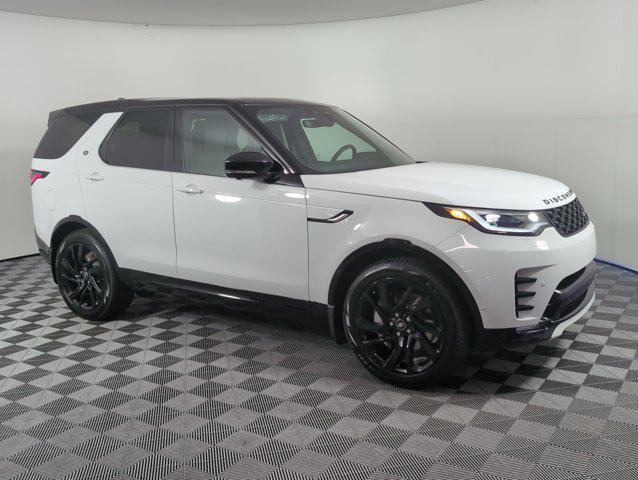new 2025 Land Rover Discovery car, priced at $72,243