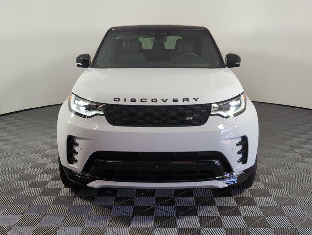 new 2025 Land Rover Discovery car, priced at $72,243