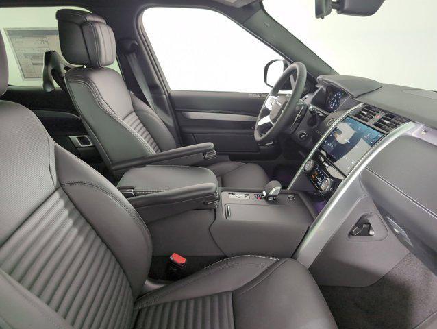 new 2025 Land Rover Discovery car, priced at $78,893
