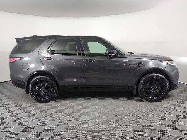 new 2025 Land Rover Discovery car, priced at $78,893