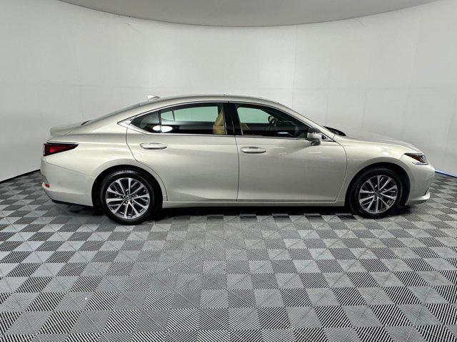 used 2022 Lexus ES 350 car, priced at $35,499