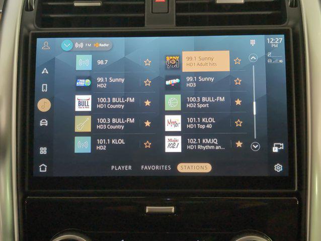 used 2025 Land Rover Discovery car, priced at $82,371