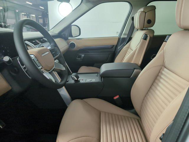 used 2025 Land Rover Discovery car, priced at $86,378