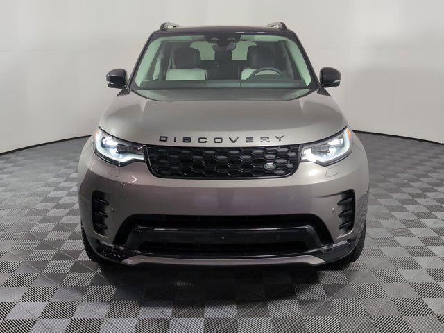 new 2025 Land Rover Discovery car, priced at $73,518