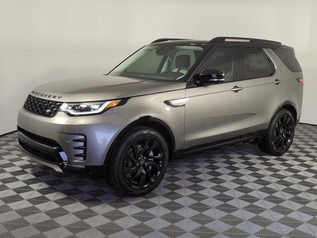 new 2025 Land Rover Discovery car, priced at $73,518