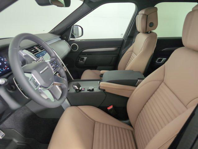 new 2025 Land Rover Discovery car, priced at $72,968