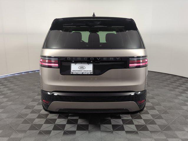 new 2025 Land Rover Discovery car, priced at $72,343