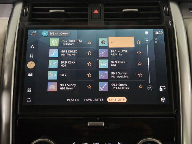 new 2025 Land Rover Discovery car, priced at $72,343