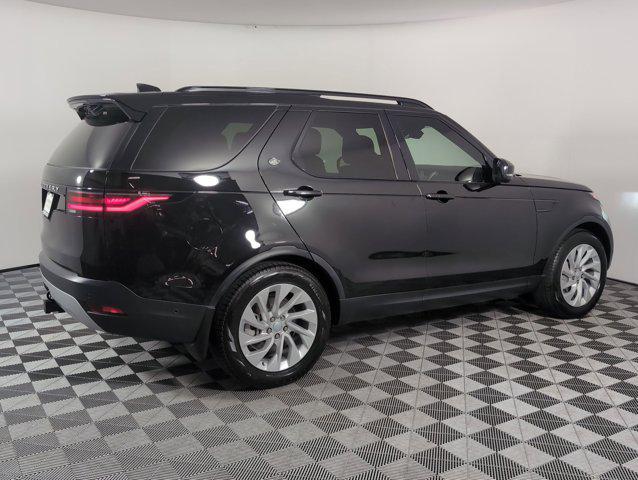 used 2025 Land Rover Discovery car, priced at $59,992