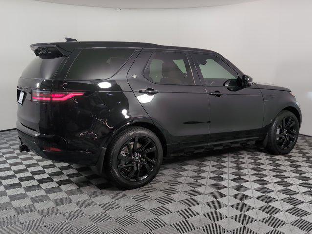 new 2025 Land Rover Discovery car, priced at $72,968