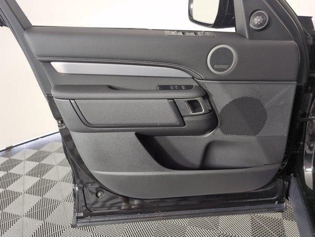 new 2025 Land Rover Discovery car, priced at $72,968