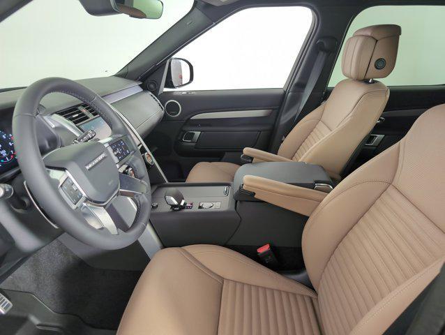 new 2025 Land Rover Discovery car, priced at $72,968