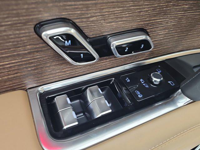 new 2025 Land Rover Range Rover car, priced at $153,175