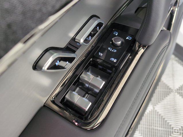 new 2025 Land Rover Range Rover Sport car, priced at $90,960