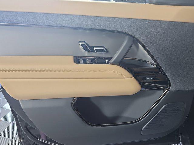new 2025 Land Rover Range Rover Sport car, priced at $95,185