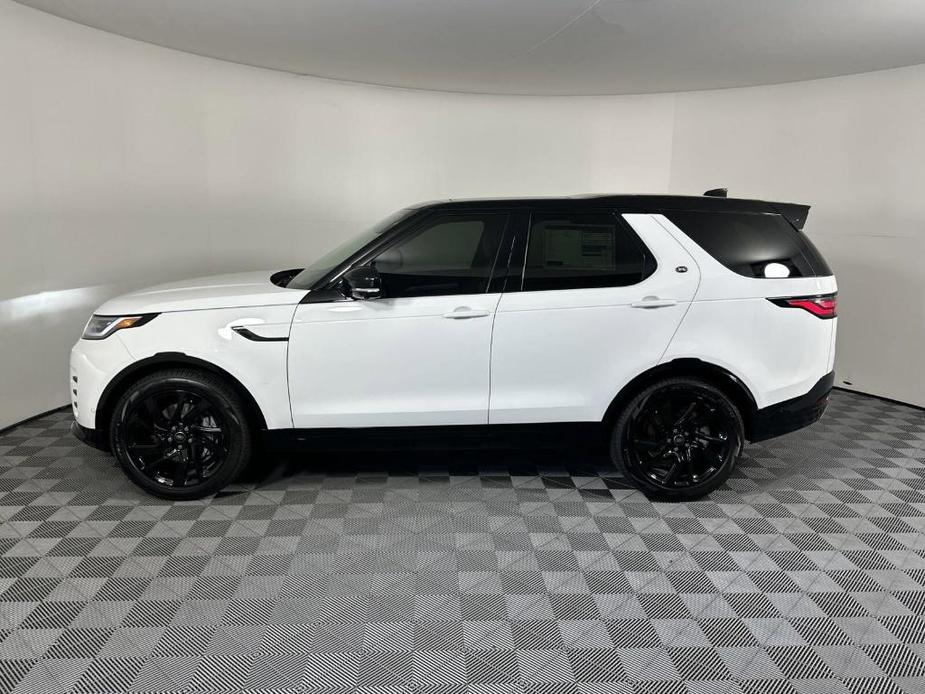 new 2024 Land Rover Discovery car, priced at $70,975
