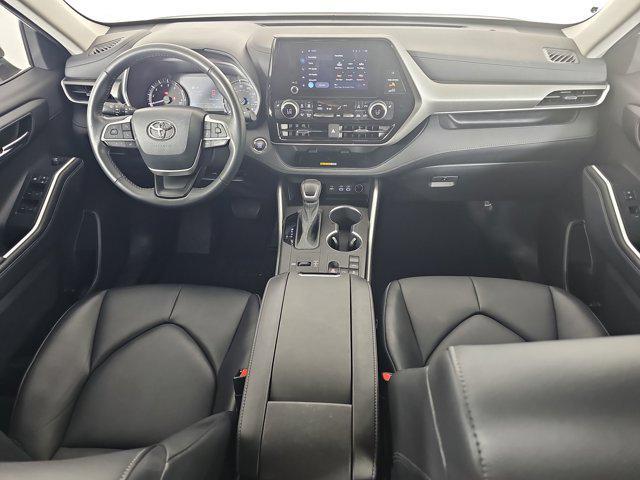 used 2023 Toyota Highlander car, priced at $37,498