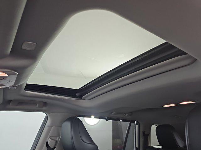 used 2023 Toyota Highlander car, priced at $37,498