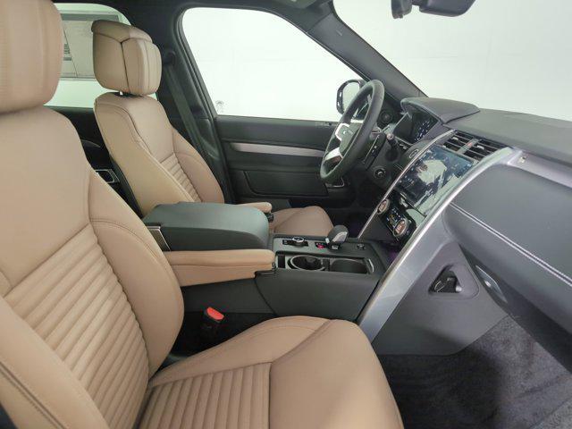 used 2025 Land Rover Discovery car, priced at $74,378