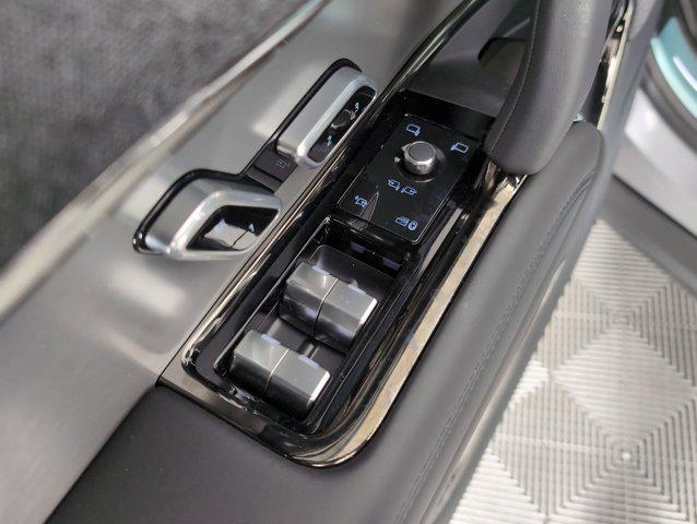 new 2025 Land Rover Range Rover Sport car, priced at $92,230