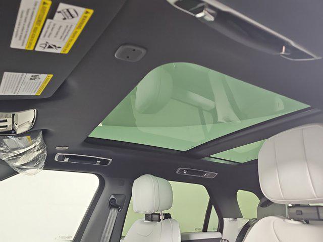 used 2025 Land Rover Range Rover Sport car, priced at $90,135