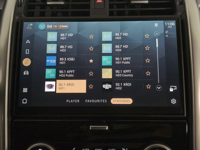 used 2025 Land Rover Discovery car, priced at $65,522
