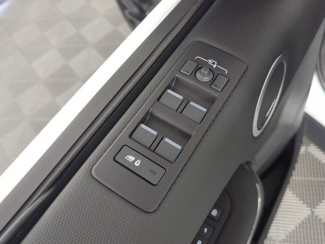 used 2025 Land Rover Discovery car, priced at $65,522