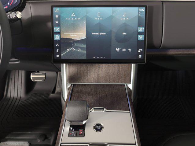 new 2025 Land Rover Range Rover car, priced at $152,250