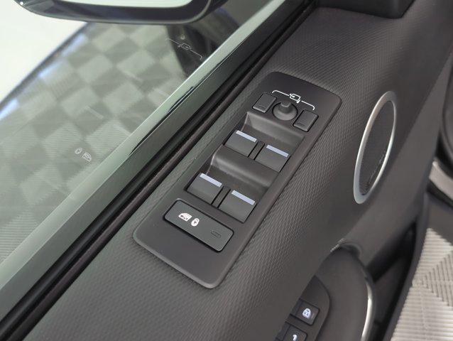 used 2024 Land Rover Discovery car, priced at $65,558