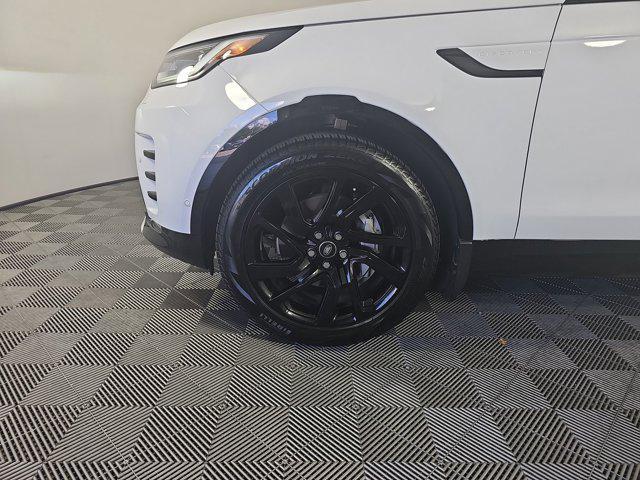 used 2025 Land Rover Discovery car, priced at $64,841
