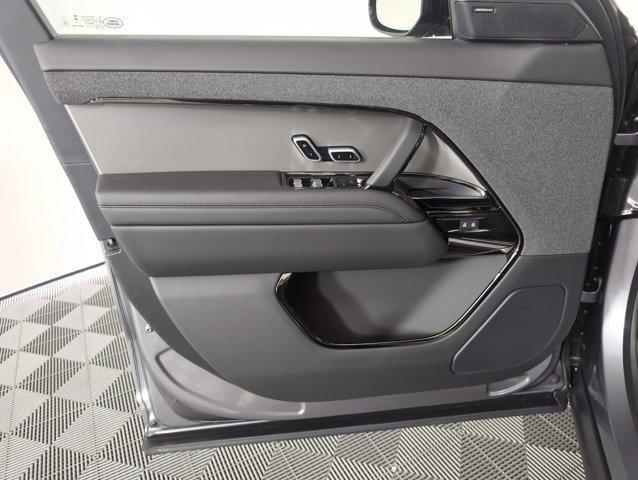 new 2025 Land Rover Range Rover Sport car, priced at $92,255