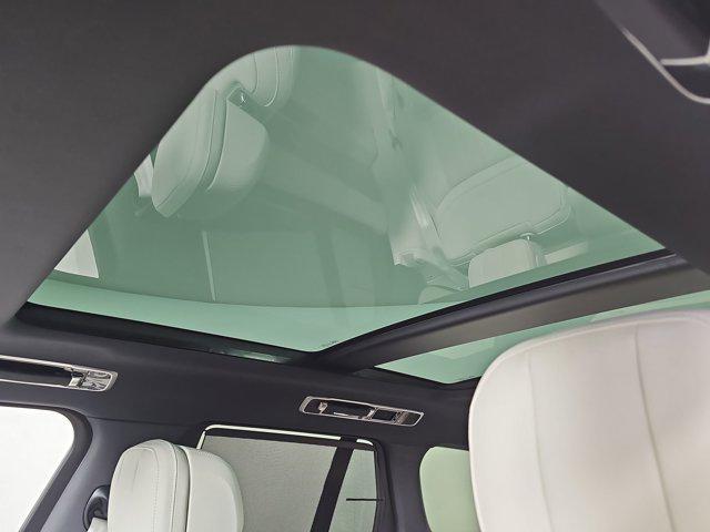 new 2025 Land Rover Range Rover car, priced at $154,375