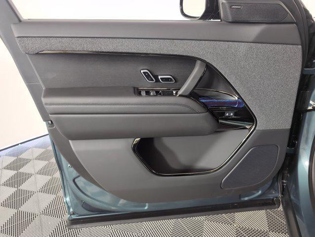 new 2025 Land Rover Range Rover Sport car, priced at $92,621