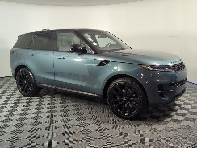 new 2025 Land Rover Range Rover Sport car, priced at $92,621