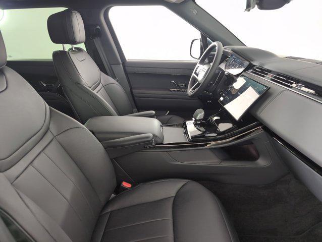 new 2025 Land Rover Range Rover Sport car, priced at $92,621