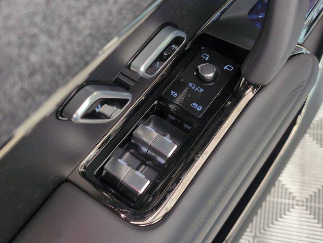 new 2025 Land Rover Range Rover Sport car, priced at $93,625