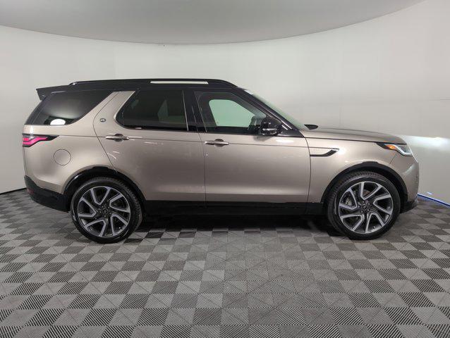 new 2025 Land Rover Discovery car, priced at $76,128