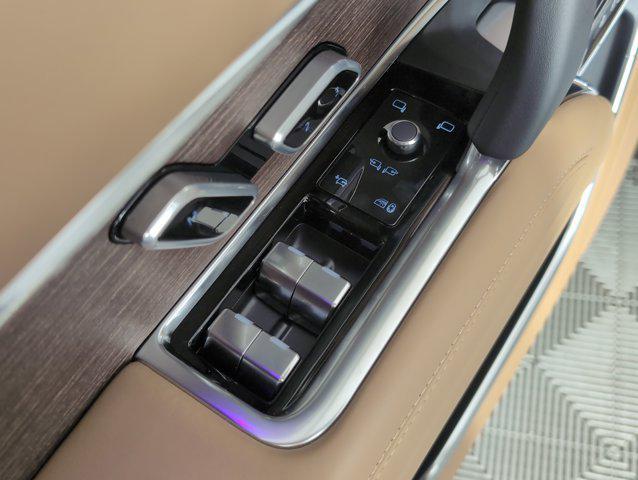 new 2025 Land Rover Range Rover car, priced at $115,695