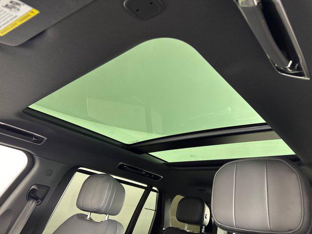 used 2023 Land Rover Range Rover car, priced at $96,998