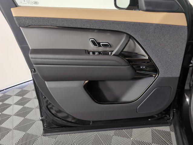new 2025 Land Rover Range Rover Sport car, priced at $107,415